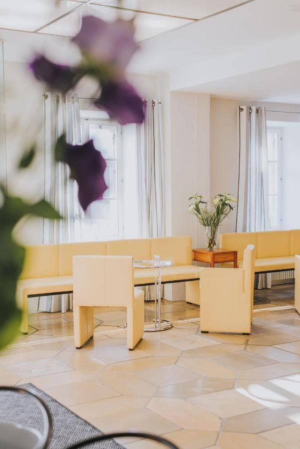 Hotel Landgasthof Zur Post Mengkofen Exterior foto